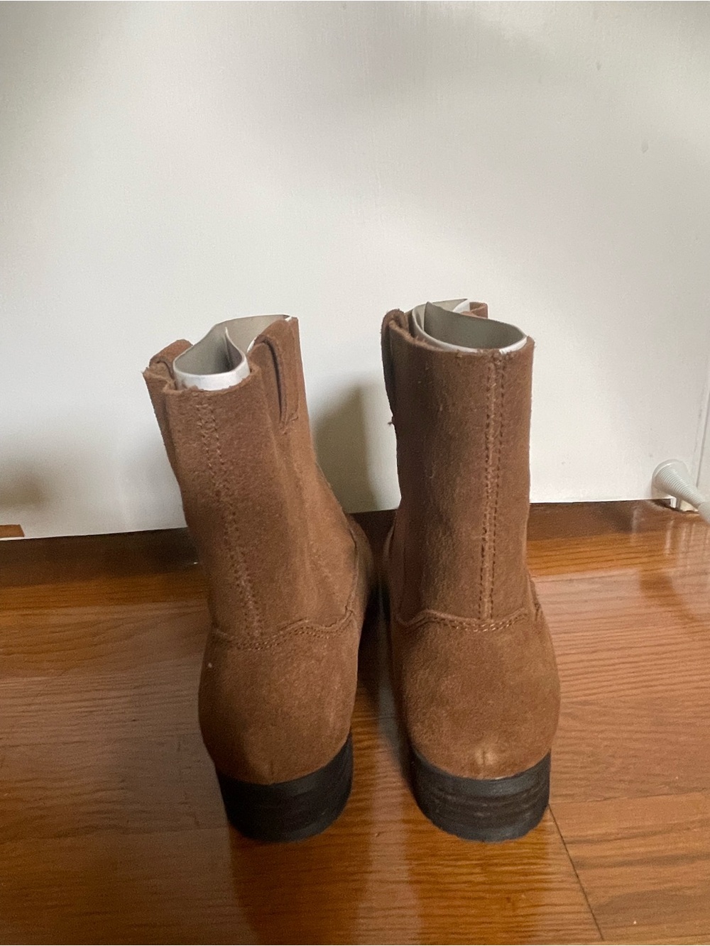 American Eagle Outfitters Brown Suede Ankle Boots - Picture 5 of 8